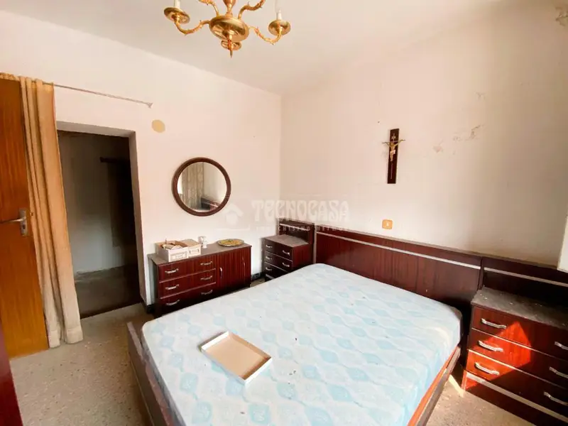 Casa en Venta Gallur 5 Dormitorios 194m2 Para Reformar