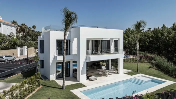 Villa de Lujo 4 Dormitorios en El Campanario Golf Nueva Milla de Oro