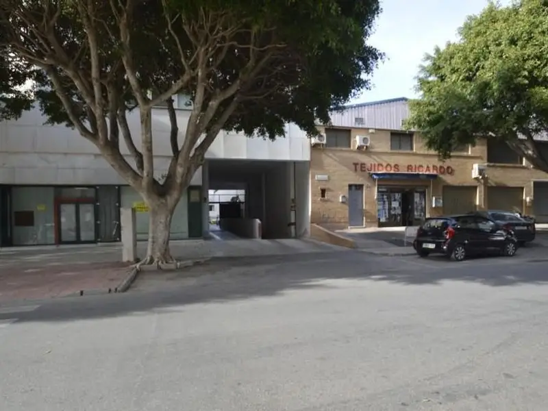 venta Garaje en Almería, Almería Provincia (RPV-24765)- Globaliza