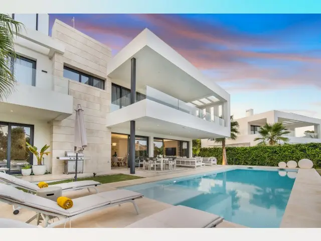 Casa Villa de Lujo 5 Dormitorios Estepona