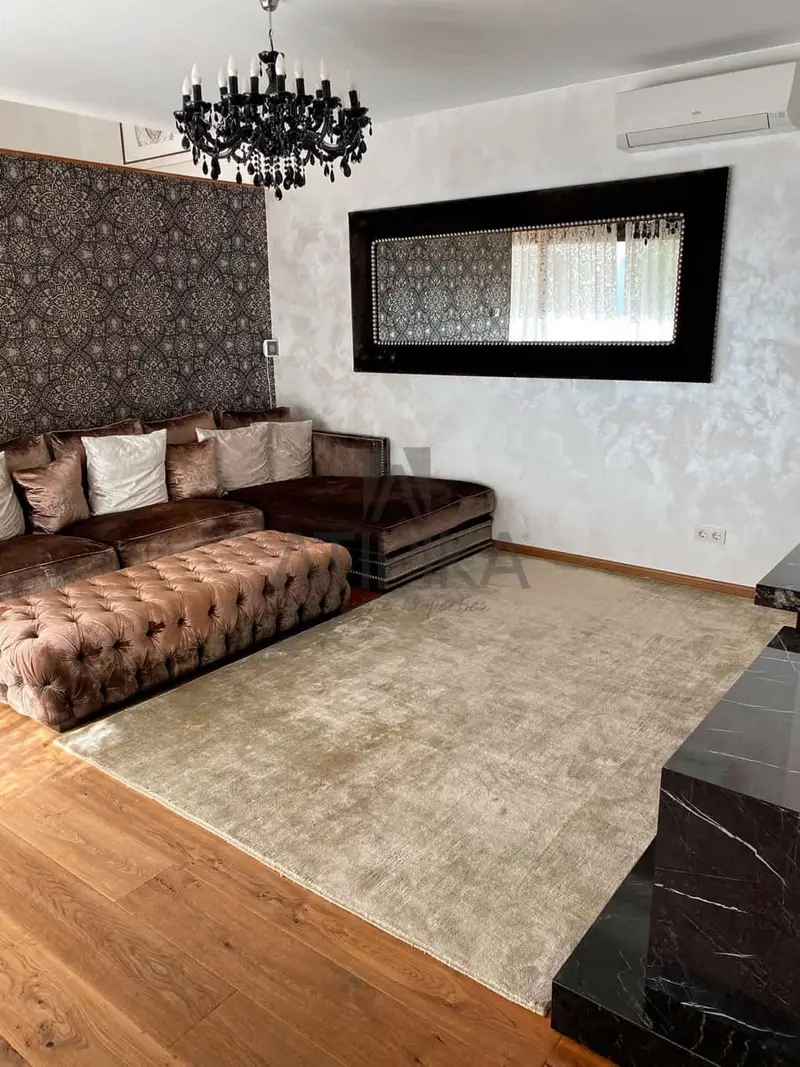 Chalet de Lujo en Premià de Dalt con Piscina y Jardín