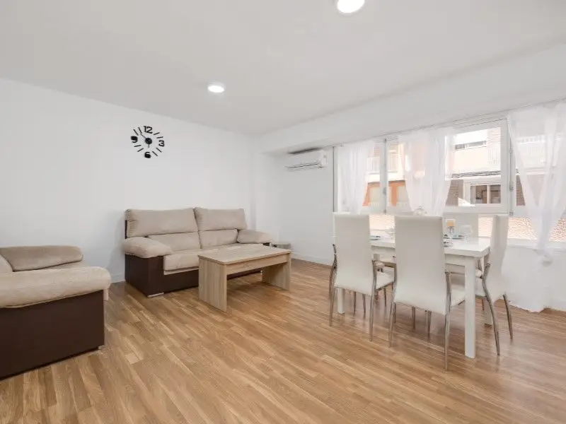 Venta Piso 3 Dormitorios Nueva Torrevieja Cerca Playa