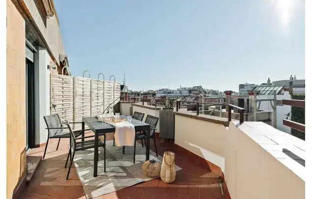 Apartamento 4 Dormitorios 83m2 Barcelona