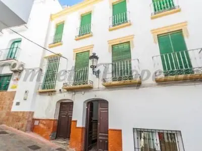 Casa Rural Cómpeta 9 Dormitorios 2 Baños Ideal Inversores