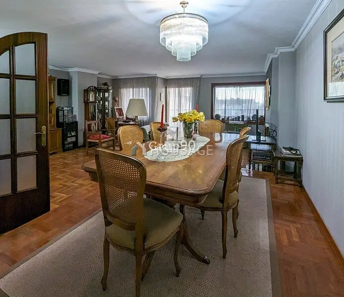 Piso señorial en venta en Lleida cerca del Eix Comercial