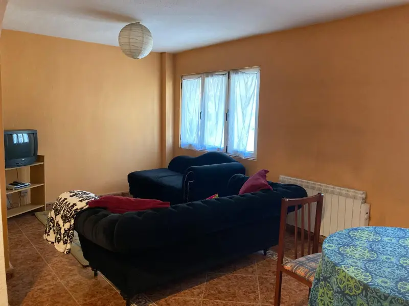 Piso en Venta Tenderina Oviedo 3 Dormitorios Ascensor