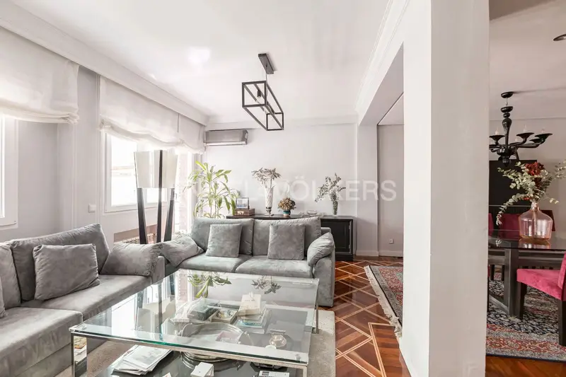 Apartamento en alquiler en Trafalgar Madrid 3 dormitorios 160m2