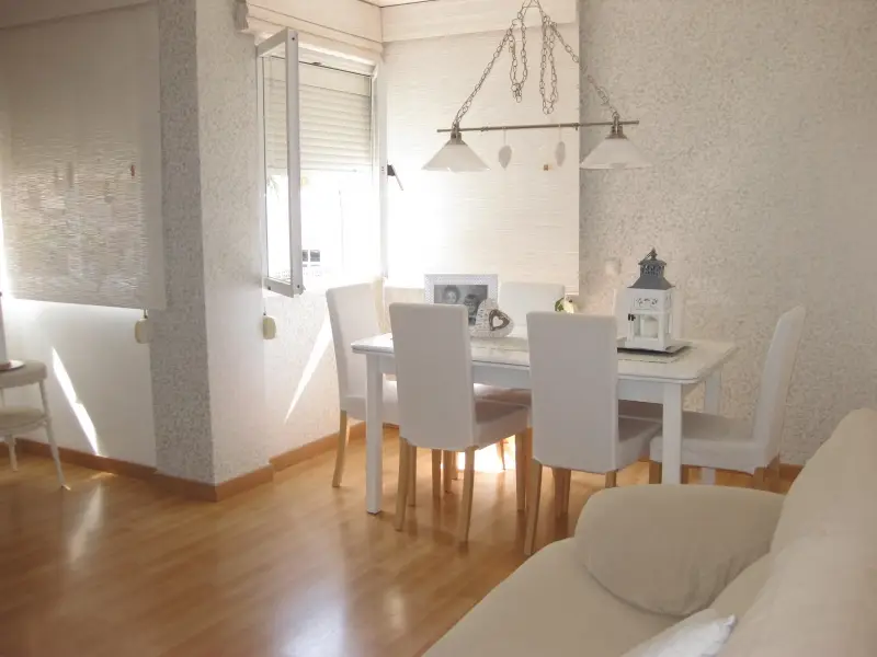 Piso Amueblado en Alcudia 75m2 3 Dormitorios Parking Trastero
