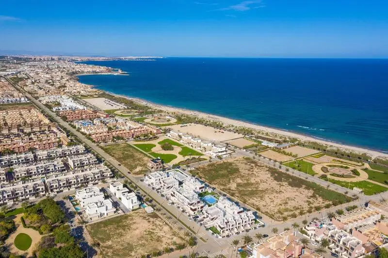 Adosado en venta Torre Horadada cerca de la playa