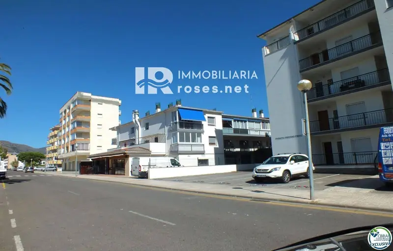 Apartamento en Venta Santa Margarita Roses Cerca de la Playa
