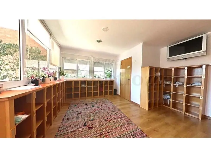 Edificio en Venta Vilafortuny 605m2 Tres Plantas Ideal varias Actividades