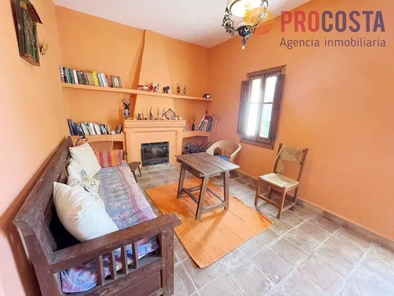 Venta Casa Rural con Chimenea en Rio Seco - Ref CH3 132
