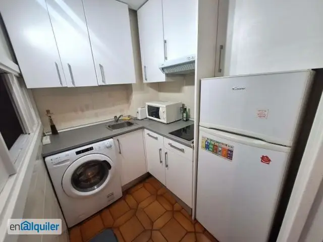 Piso en Alquiler en Tetuán - Cerca Santiago Bernabéu