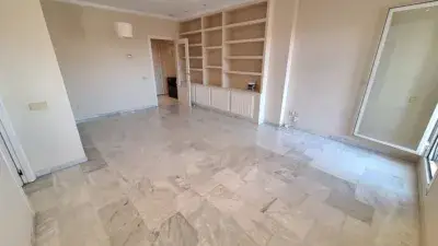 Alquiler Piso Tomares Santa Eufemia 3 Dormitorios 2 Baños