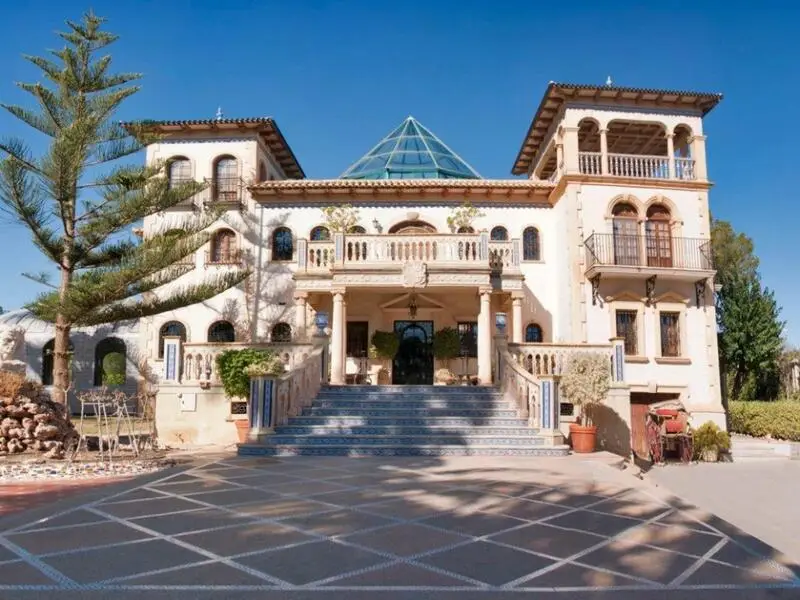 Villa Andaluz 5 Dormitorios 5 Baños Villamartin
