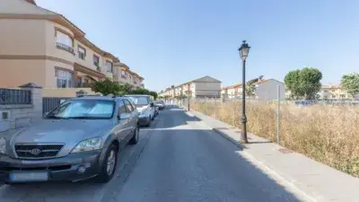 Casa Pareada en Vegas del Genil cerca de Granada