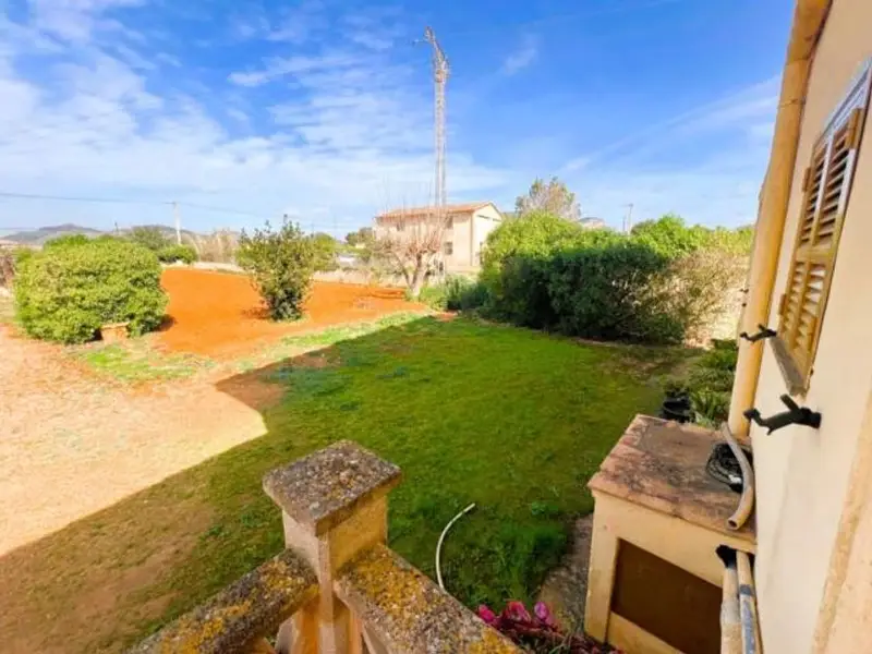 Casa Rústica en Llucmajor con Piscina y Jardín