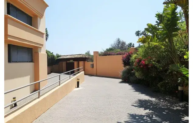 Alquiler Apartamento 2 Dormitorios 130m2 Nueva Andalucia