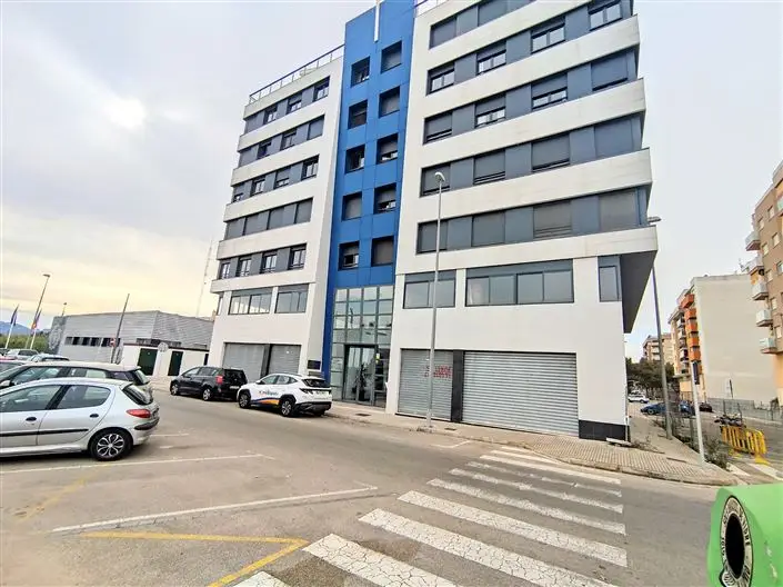 Apartamento en Oliva 4 Dormitorios 2 Baños Cerca de la Playa