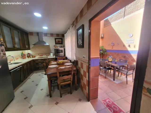 Casa familiar Jerez de la Frontera con garaje y dos azoteas