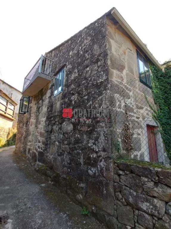 Casa para reformar en Padr	ón 300m²