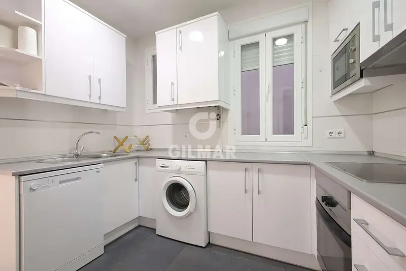 Piso en Lavapiés Madrid 2 dormitorios 76m² Exterior Reformado