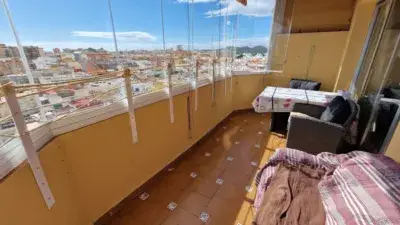 Ático en Calle Moreno Carbonero con Vistas Panorámicas
