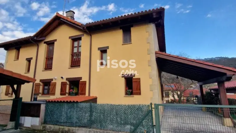 Casa en Venta en Pesues 3 Habitaciones Garaje Amueblada