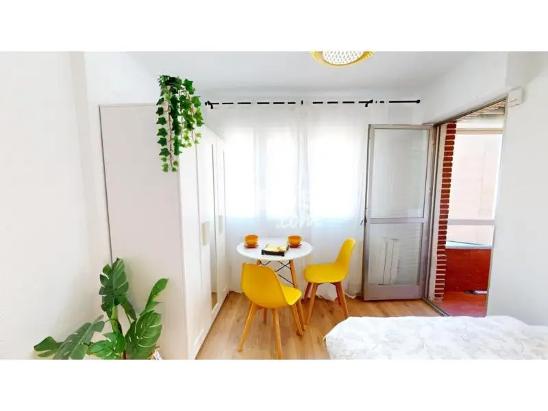 Habitacion Doble Reyes Terraza Amueblada