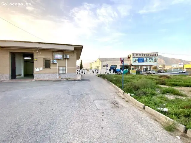 Nave Industrial con Oficina Frente a Carrefour Orihuela