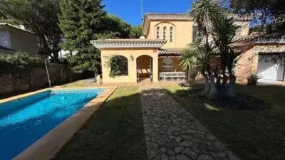 Chalet en Alquiler Roche 4 Dormitorios Jardin Piscina