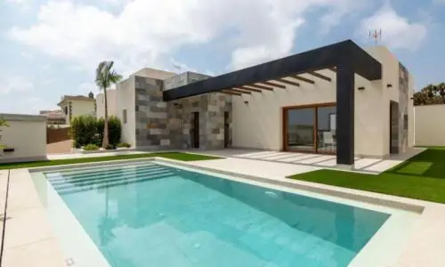 Casa Chalet en Venta Torrevieja Alicante Los Altos