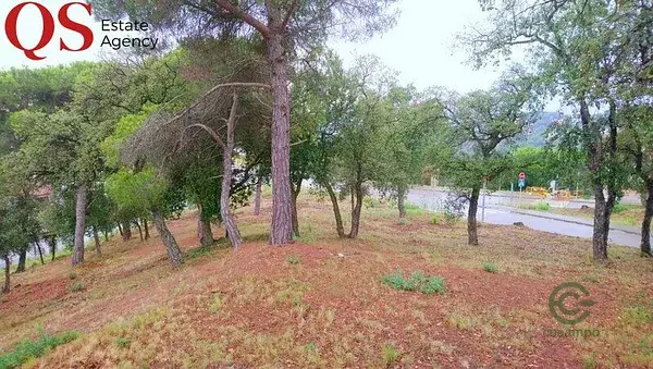 Terreno con Vistas al Mar y la Monta	ña en Sant Daniel