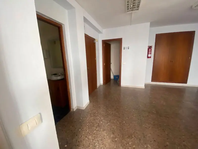 Oficina en alquiler en Vila-real, Castellón
