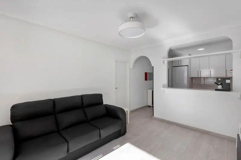 Apartamento en Venta Torrevieja Planta Baja Reformado Cerca de la Playa