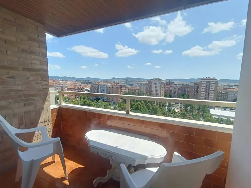 Habitacion Alquiler Pamplona Estudiantes Profesionales