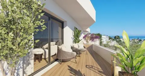 Apartamento 2 Dormitorios Estepona Vistas al Mar Terraza Privada