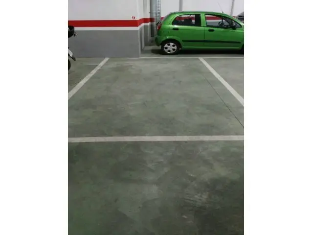 Garaje En Venta En Almansa Centro Facil Acceso Sin Rampa
