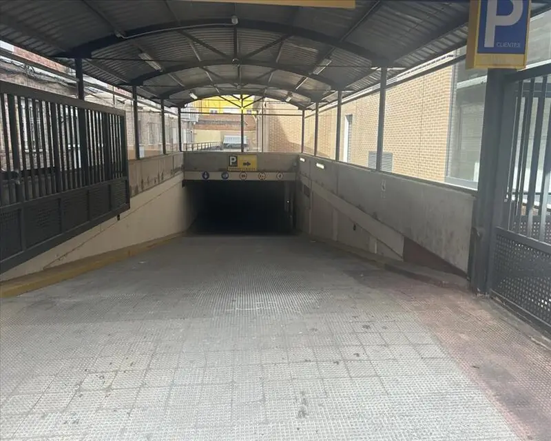 Inmueble 4m2 en Guinea Valladolid