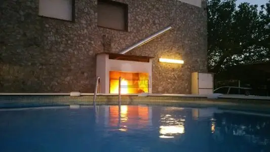 Chalet en Castellbisbal con vistas a Montserrat ideal para dos familias