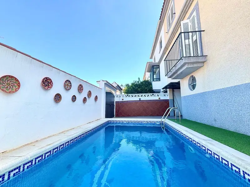 Adosado en venta en Los Barrios, Cádiz
