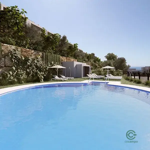 Adosados de Lujo en Istán con Vistas Panorámicas a Marbella