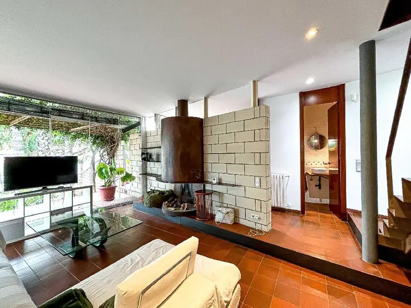 Casa en venta en Sant Pere de Ribes con terraza y jardin
