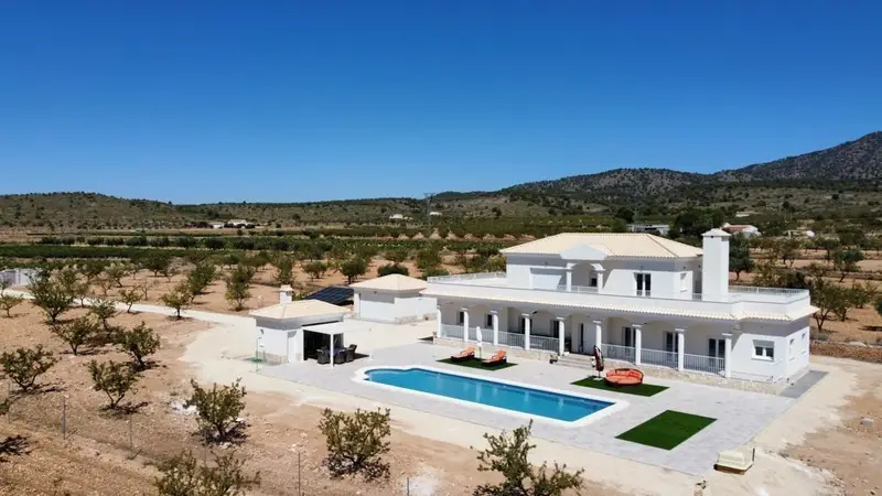 Villas de Lujo en Pinoso Obra Nueva Alegria XII