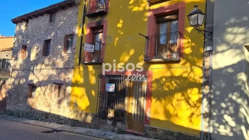 Casa adosada 4 plantas en Siguenza centro
