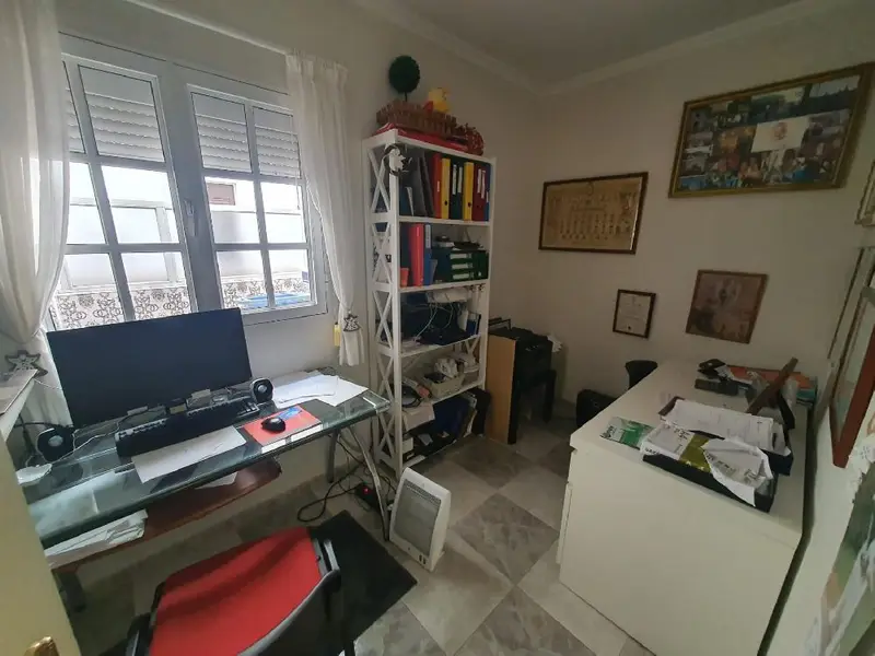 Venta Piso con patio en Centro Algeciras
