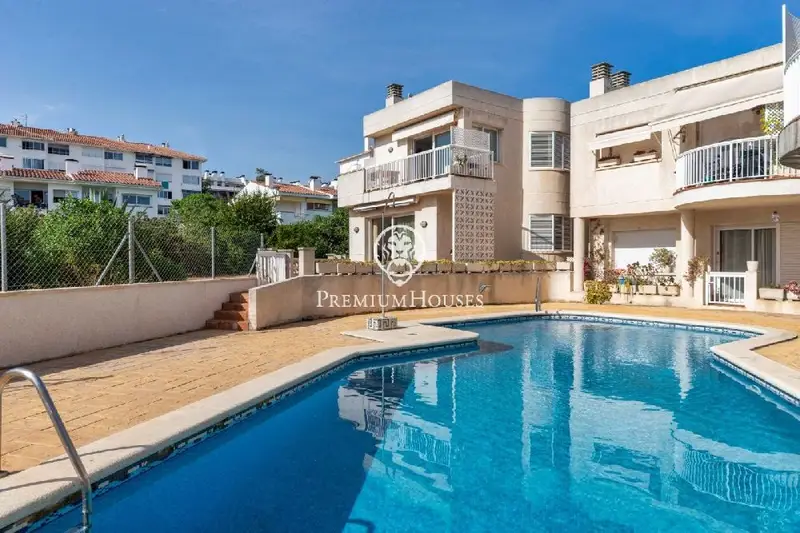 Venta Adosado con vistas al mar en Aiguadolç, Sitges - Ref: PHS100597