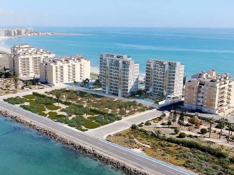 Apartamento 3 Dormitorios La Manga