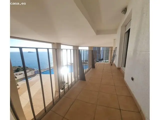 Apartamento en Benidorm con Vistas al Mar