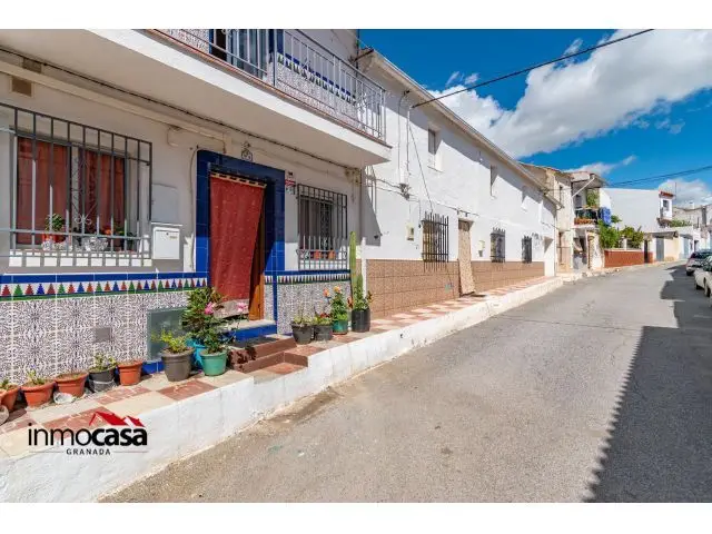 Casa en Castillo de Tajarja: Encanto y Tranquilidad